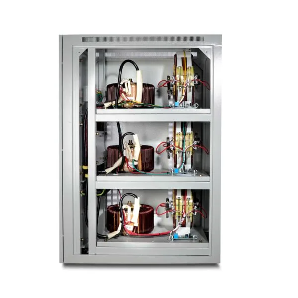 Enersafe Estabilizador de Voltaje 50 y 100 kVA Trifasico by Legrand